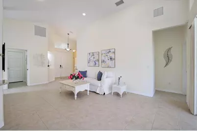 4211 64th Avenue E, Sarasota, FL 34243 - Photo 7