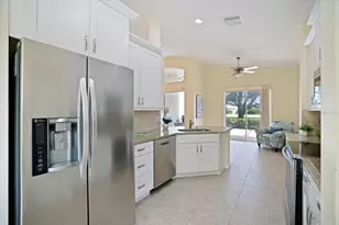 4211 64th Ave E, Sarasota, FL 34243 - Photo 13