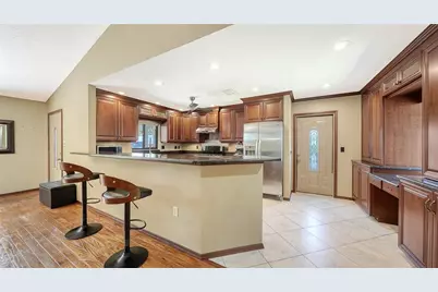4842 Nutmeg Avenue, Sarasota, FL 34231 - Photo 11