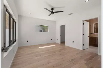 1681 Oak Street, Sarasota, FL 34236 - Photo 47