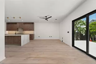 1681 Oak St, Sarasota, FL 34236 - Photo 35