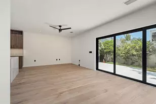 1681 Oak St, Sarasota, FL 34236 - Photo 35