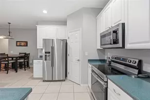 835 Cedarcrest Ct, Sarasota, FL 34232 - Photo 49