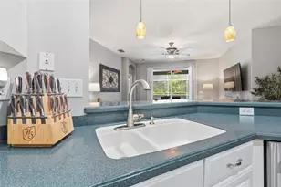 835 Cedarcrest Ct, Sarasota, FL 34232 - Photo 31