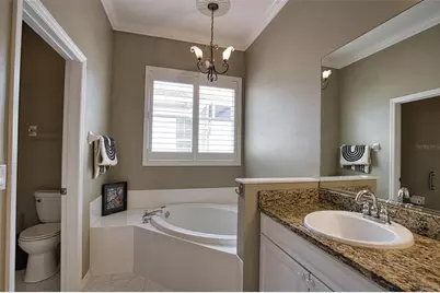 221 Rio Terra, Venice, FL 34285 - Photo 25