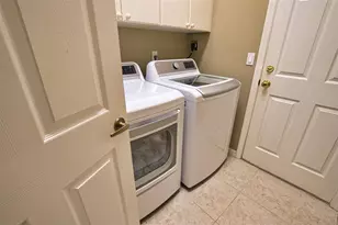 221 Rio Terra, Venice, FL 34285 - Photo 39