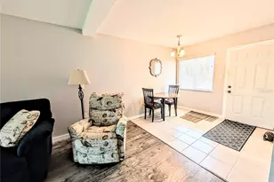 2008 Canal Dr, Bradenton, FL 34207 - Photo 11