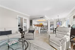 1700 Benjamin Franklin Dr, Sarasota, FL 34236 - Photo 17