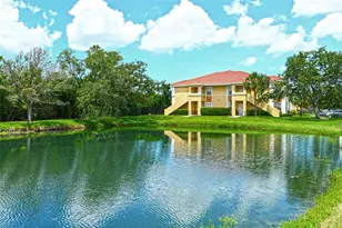 1010 Villagio Cir, Sarasota, FL 34237 - Photo 27