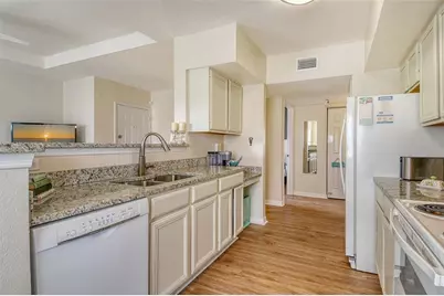 1010 Villagio Circle #201, Sarasota, FL 34237 - Photo 13