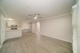 8932 Manor Loop, Bradenton, FL 34202 - Photo 7