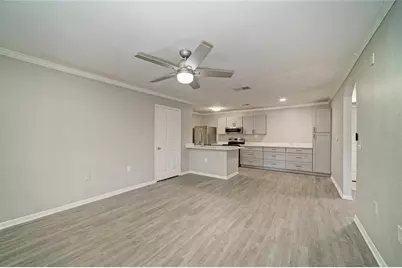 8932 Manor Loop #102, Bradenton, FL 34202 - Photo 11