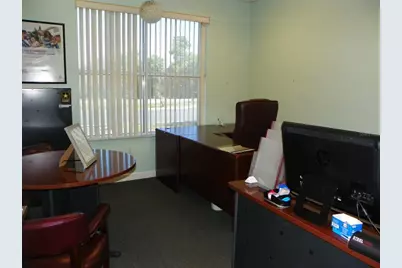 2824 Manatee Avenue E, Bradenton, FL 34208 - Photo 5