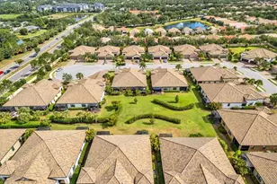 6475 Positano Ct, Sarasota, FL 34243 - Photo 5