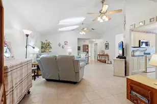 4006 W 37th Street Ct W, Bradenton, FL 34205 - Photo 11