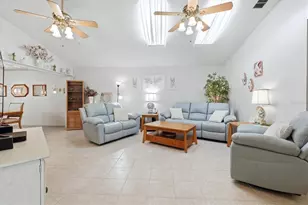 4006 W 37th Street Ct W, Bradenton, FL 34205 - Photo 3