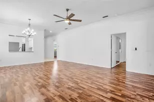 3415 E Chelmsford Ct, Sarasota, FL 34235 - Photo 11