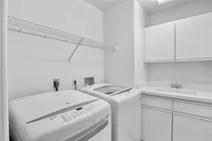 3415 E Chelmsford Ct, Sarasota, FL 34235 - Photo 27