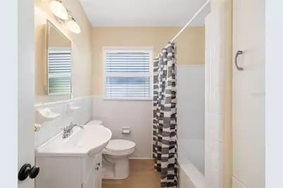 808 26th Street W, Bradenton, FL 34205 - Photo 23