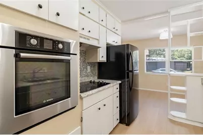 808 26th Street W, Bradenton, FL 34205 - Photo 17
