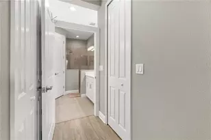 2918 Butterfly Jasmine Trail, Sarasota, FL 34240 - Photo 21