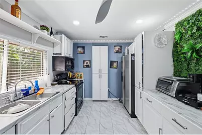 2706 E Annie Street, Tampa, FL 33612 - Photo 27