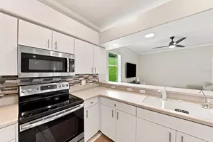 10461 Old Grove Cir, Bradenton, FL 34212 - Photo 21