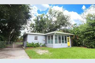 2066 7th Street, Sarasota, FL 34237 - Photo 1