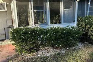 1605 Leisure Dr, Bradenton, FL 34207 - Photo 11