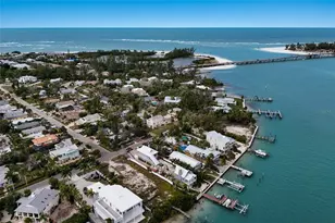7094 Longboat Dr E, Longboat Key, FL 34228 - Photo 21