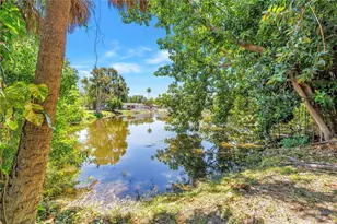 5846 12th St S, Saint Petersburg, FL 33705 - Photo 23