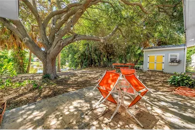 5846 12th Street S, Saint Petersburg, FL 33705 - Photo 21