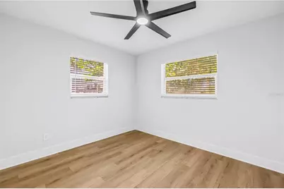 5846 12th Street S, Saint Petersburg, FL 33705 - Photo 13