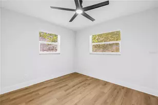 5846 12th St S, Saint Petersburg, FL 33705 - Photo 13