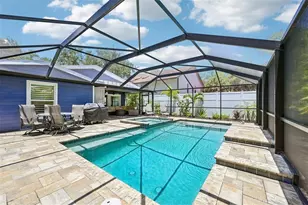 810 Plymouth St, Sarasota, FL 34242 - Photo 3