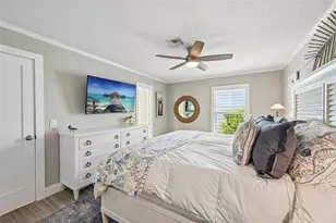 810 Plymouth St, Sarasota, FL 34242 - Photo 27