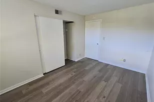 6033 34th Street W, Bradenton, FL 34210 - Photo 13