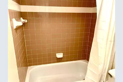 6033 34th Street W #104, Bradenton, FL 34210 - Photo 11
