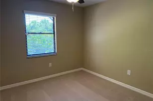 3413 51st Ave Cir W, Bradenton, FL 34210 - Photo 11