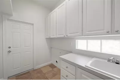 5779 Wilena Place, Sarasota, FL 34238 - Photo 11