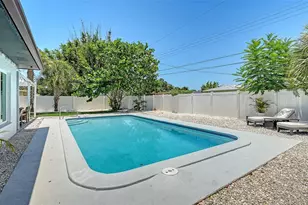 1302 Mango Ave, Venice, FL 34285 - Photo 57