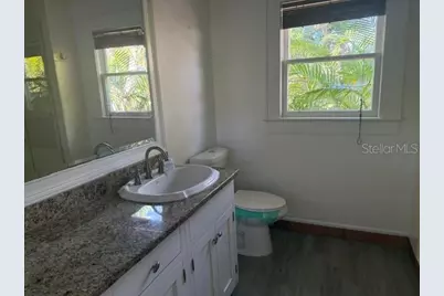 617 Siesta Drive, Sarasota, FL 34242 - Photo 15