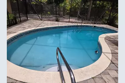 859 Patterson Drive, Sarasota, FL 34234 - Photo 11
