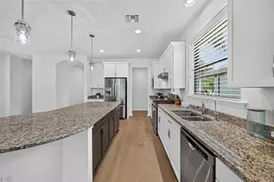 16748 Blackwater Ter, Bradenton, FL 34202 - Photo 11