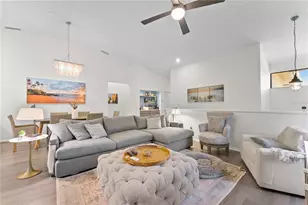 1714 Starling Dr, Sarasota, FL 34231 - Photo 9
