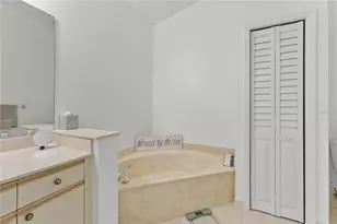 1714 Starling Dr, Sarasota, FL 34231 - Photo 21