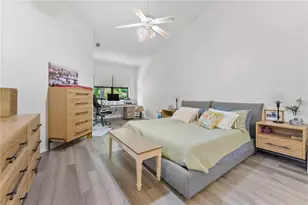 1714 Starling Dr, Sarasota, FL 34231 - Photo 17