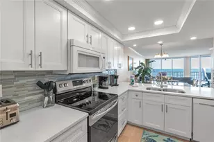 2600 Gulf Dr N, Bradenton Beach, FL 34217 - Photo 5