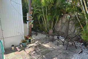 3721 116th St W, Bradenton, FL 34210 - Photo 9