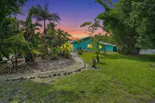 3282 Tobero Ln, Sarasota, FL 34235 - Photo 47